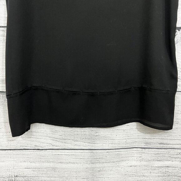 Banana Republic Black Sleeveless V-Neck Blouse, Size XS - Picture 4 of 5